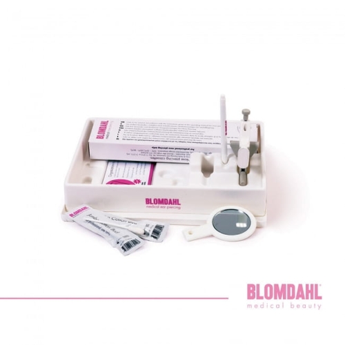 Zestaw do przekłuwania nosa BLOMDAHL.jpg